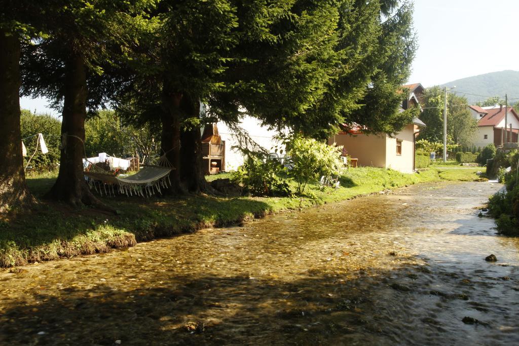 Отель House Drakulic Кореница Экстерьер фото